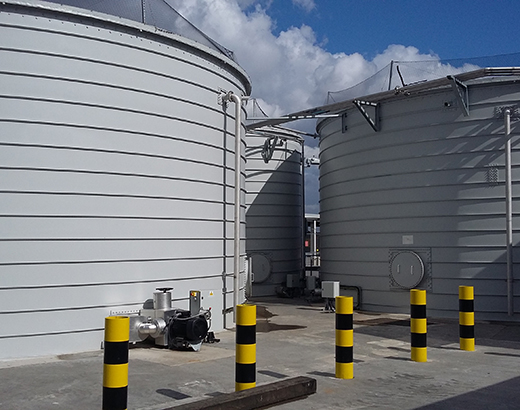 Storage of wastewater at an airport
